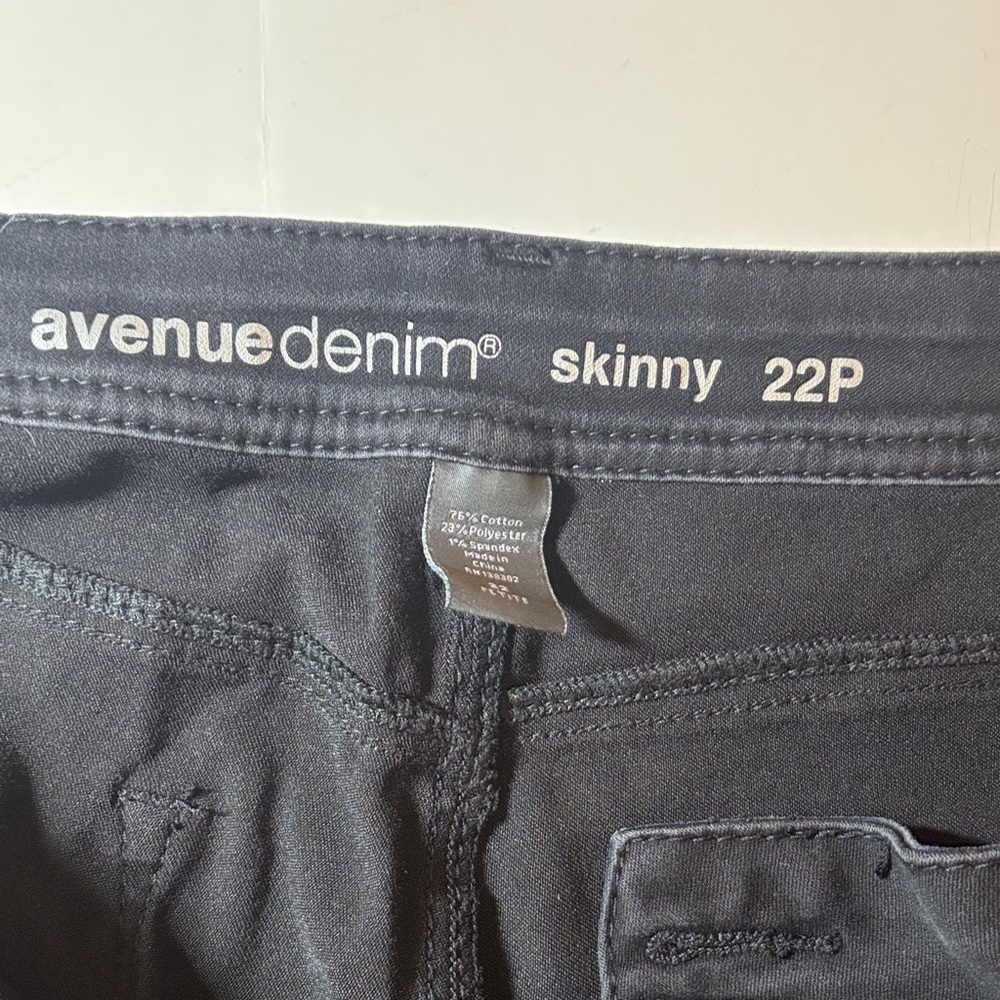Avenue Denim Skinny Jeans 22P